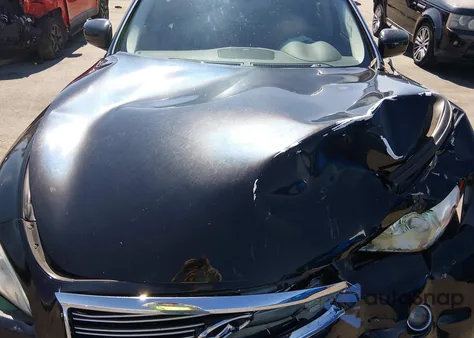 2013 Infiniti M37 z USA, uszkodzony, nr VIN JN1BY1AP2DM514016